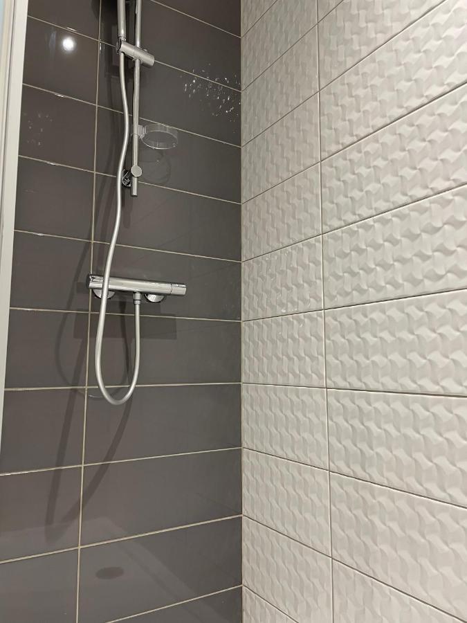 Magnifique Appartement Pour 2 Avec Climatisation Et Belle Pierre Bordelaise Бордо Экстерьер фото